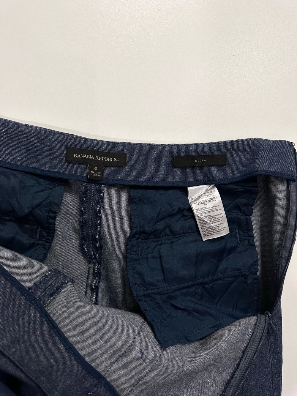Banana Republic Chambray Blue Sloan Fit Sailor Pants with Gold Buttons Sz 6 - Picture 6 of 13